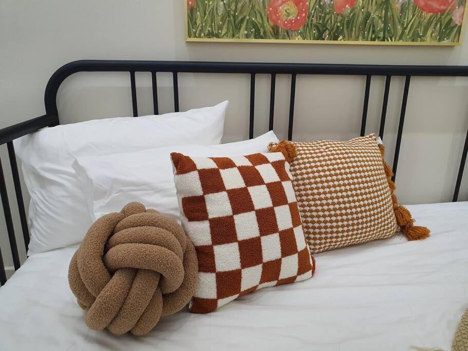 Klcc 6Pax Family Studio Wi-Fi Куала Лумпур Екстериор снимка